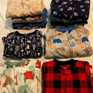 Lot of 12 boys 18m sleepers